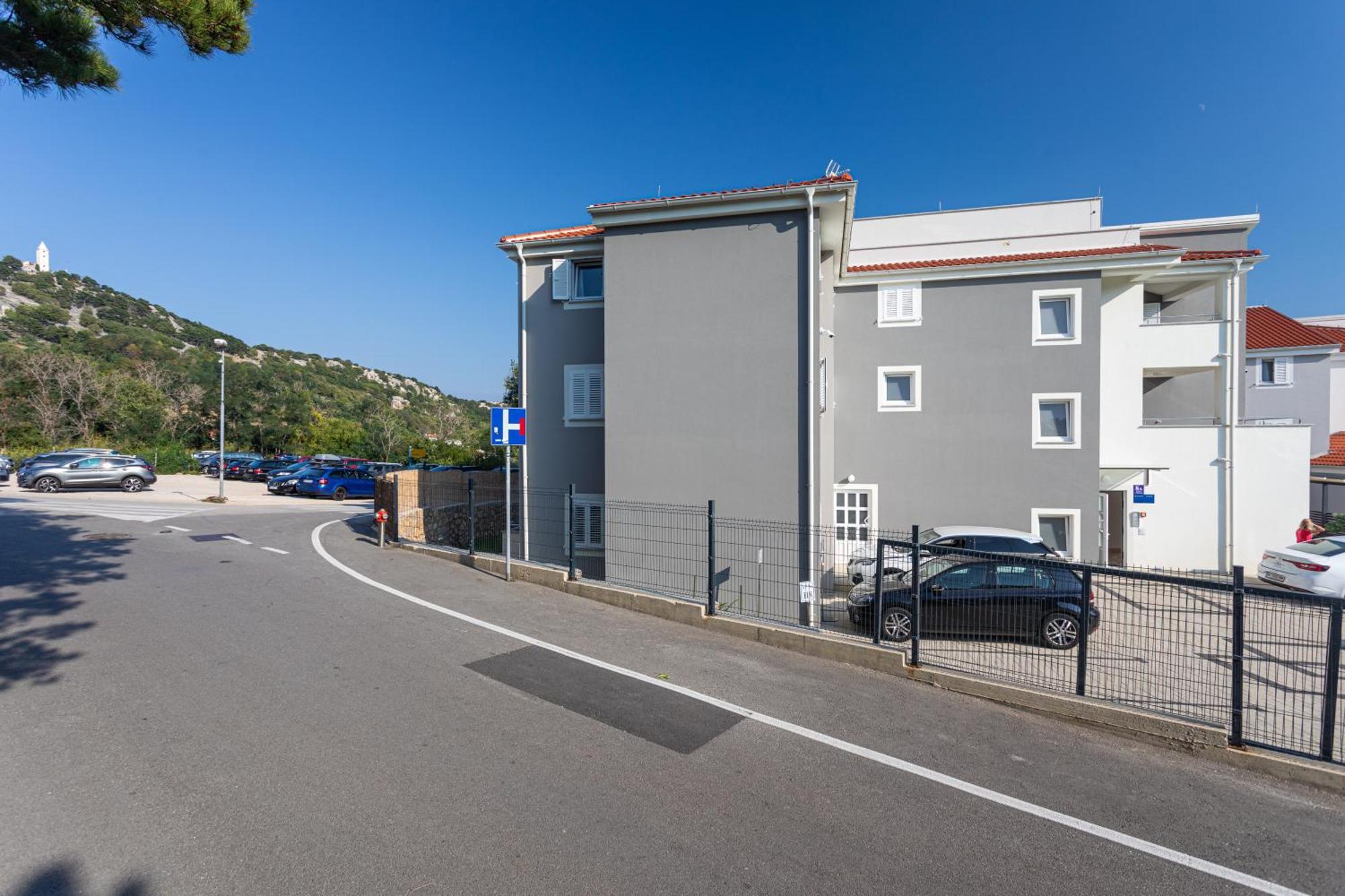 Apartments Crnekovic Tomislava 8A Baska  Luaran gambar