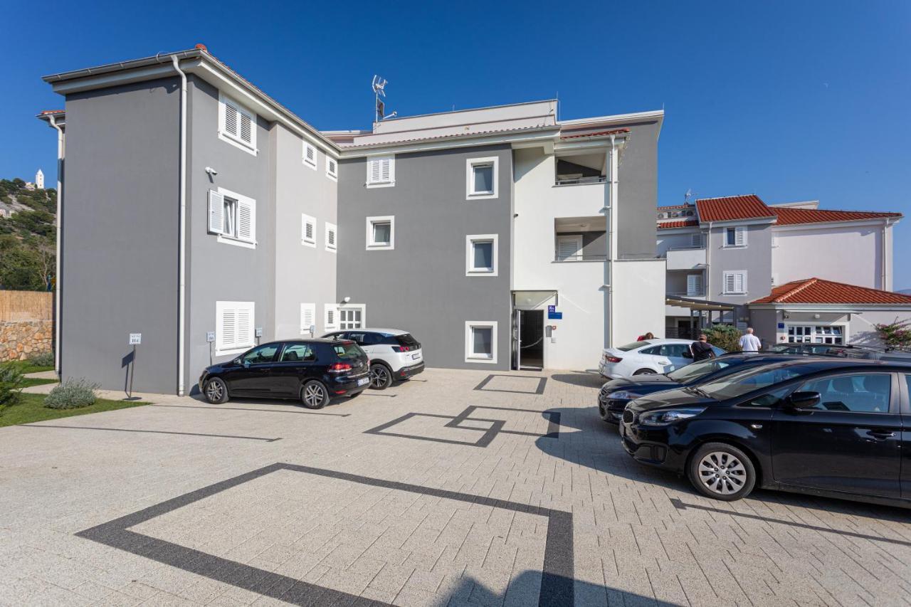 Apartments Crnekovic Tomislava 8A Baska  Luaran gambar