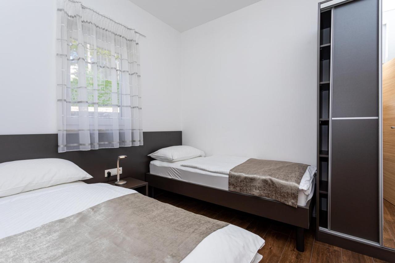 Apartments Crnekovic Tomislava 8A Baska  Luaran gambar
