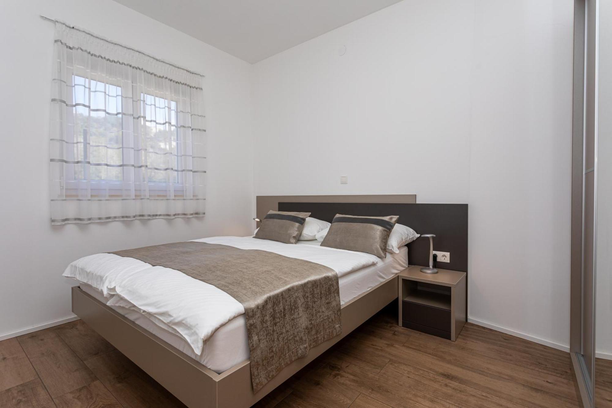 Apartments Crnekovic Tomislava 8A Baska  Luaran gambar